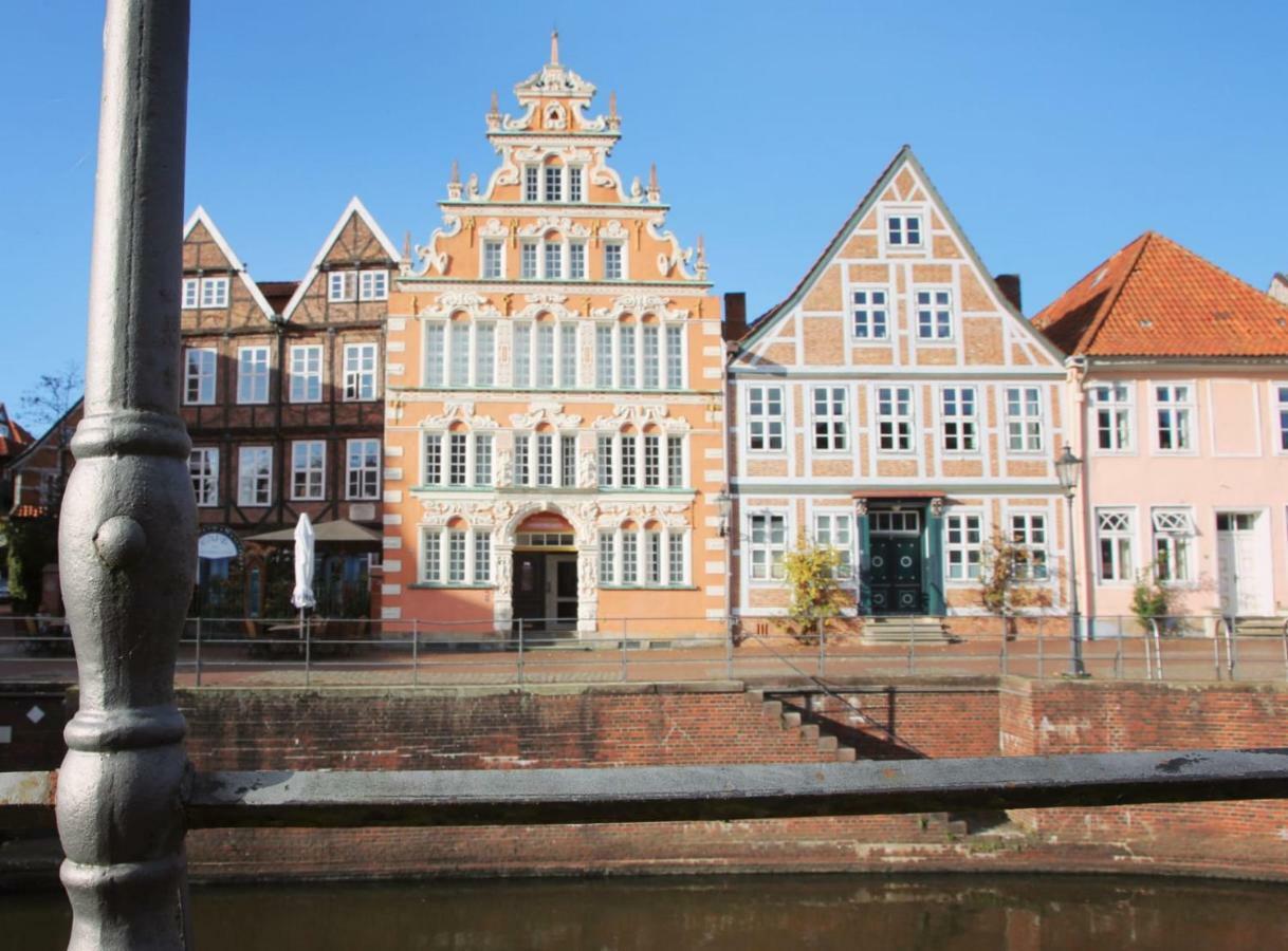 Moderne 2-Zimmer Wohnung! Wlan Und Netflix Inklusive! Zentral Gelegen In Der Historischen Altstadt! Stade Exterior foto